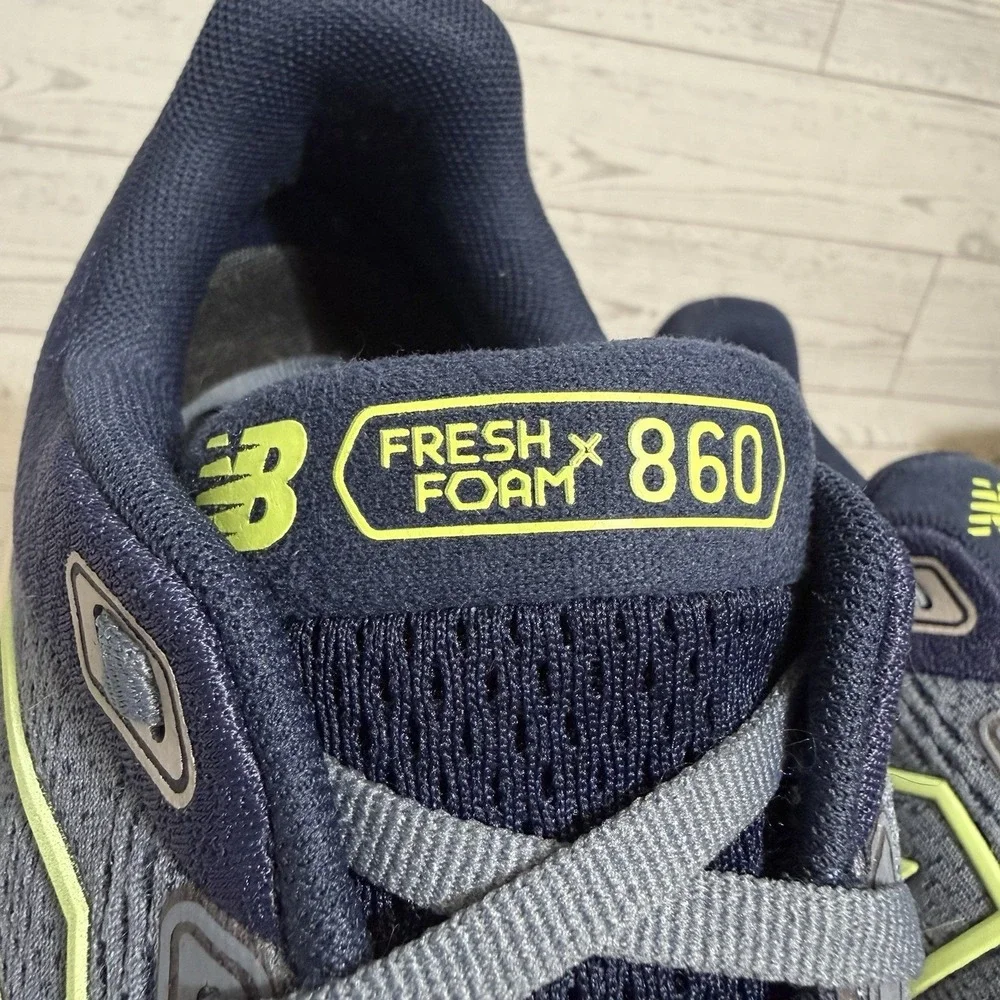 New Balance Shoes Women Sz 10 Fresh Foam X 860v14 Running Navy Men Sz 8.5 Unisex